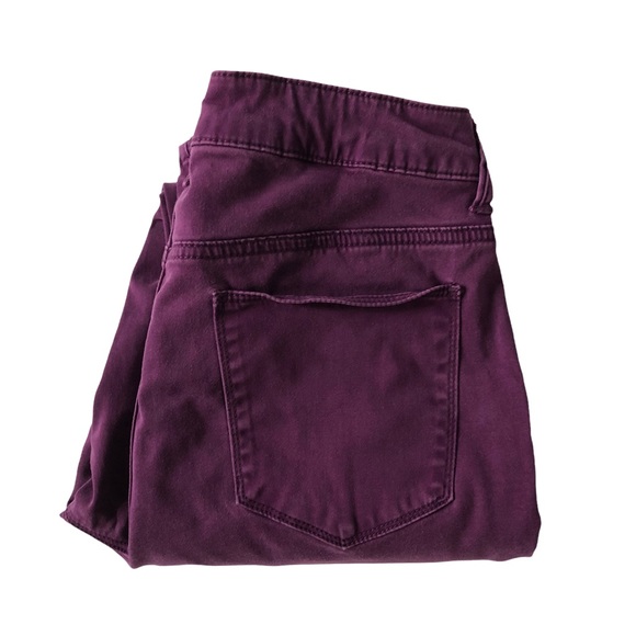 Chico’s Merlot/Wine Mid to High Rise Stretch Jeggings - Picture 1 of 12